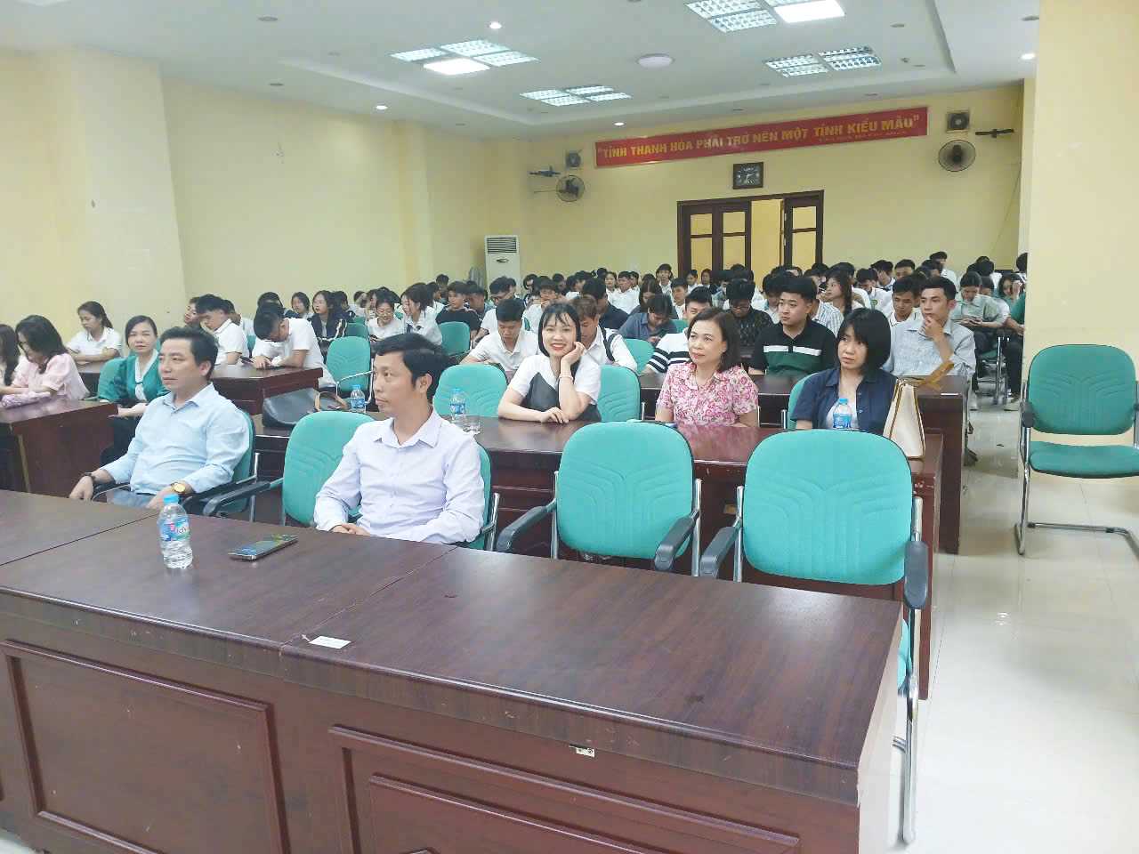 Media\2011_nln.hdu.edu.vn\FolderFunc\202504\Images/4-20250421032817-e.jpg
